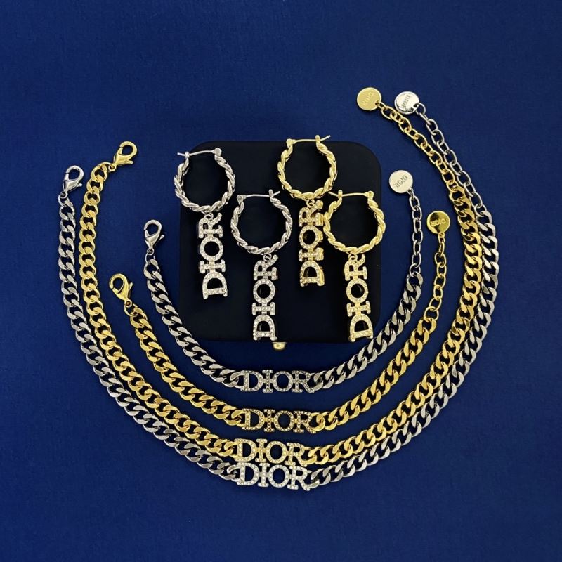 Christian Dior Necklaces